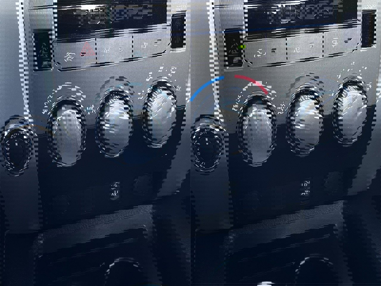 Used 2017 Toyota Tundra SR5 image 18