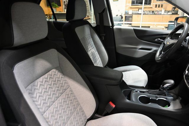Used 2023 Chevrolet Equinox LT image 6