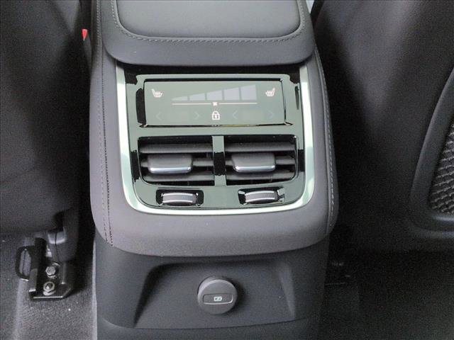 New 2026 Volvo XC90 T8 Plus w/ Protection Package AWD/4WD image 20