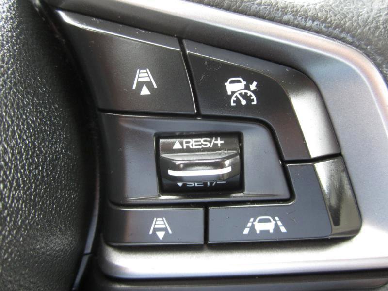Used 2018 Subaru Impreza 2.0i Premium w/ Eyesight & BSD & Rcta AWD/4WD image 23