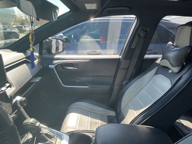 Certified 2024 Toyota RAV4 SE w/ Weather & Moonroof Package image 6