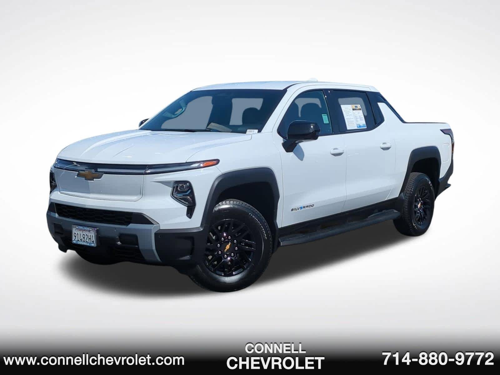 Used 2026 Chevrolet Silverado EV LT AWD/4WD image 1
