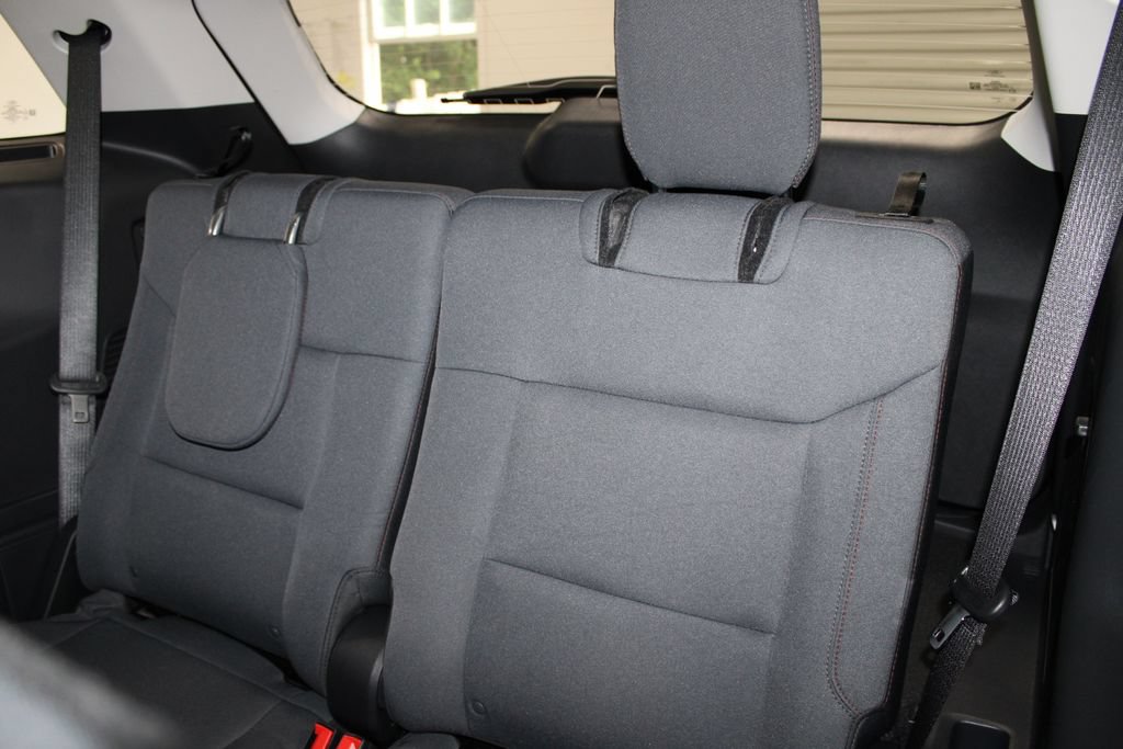 New 2026 Ford Explorer Active RWD image 25