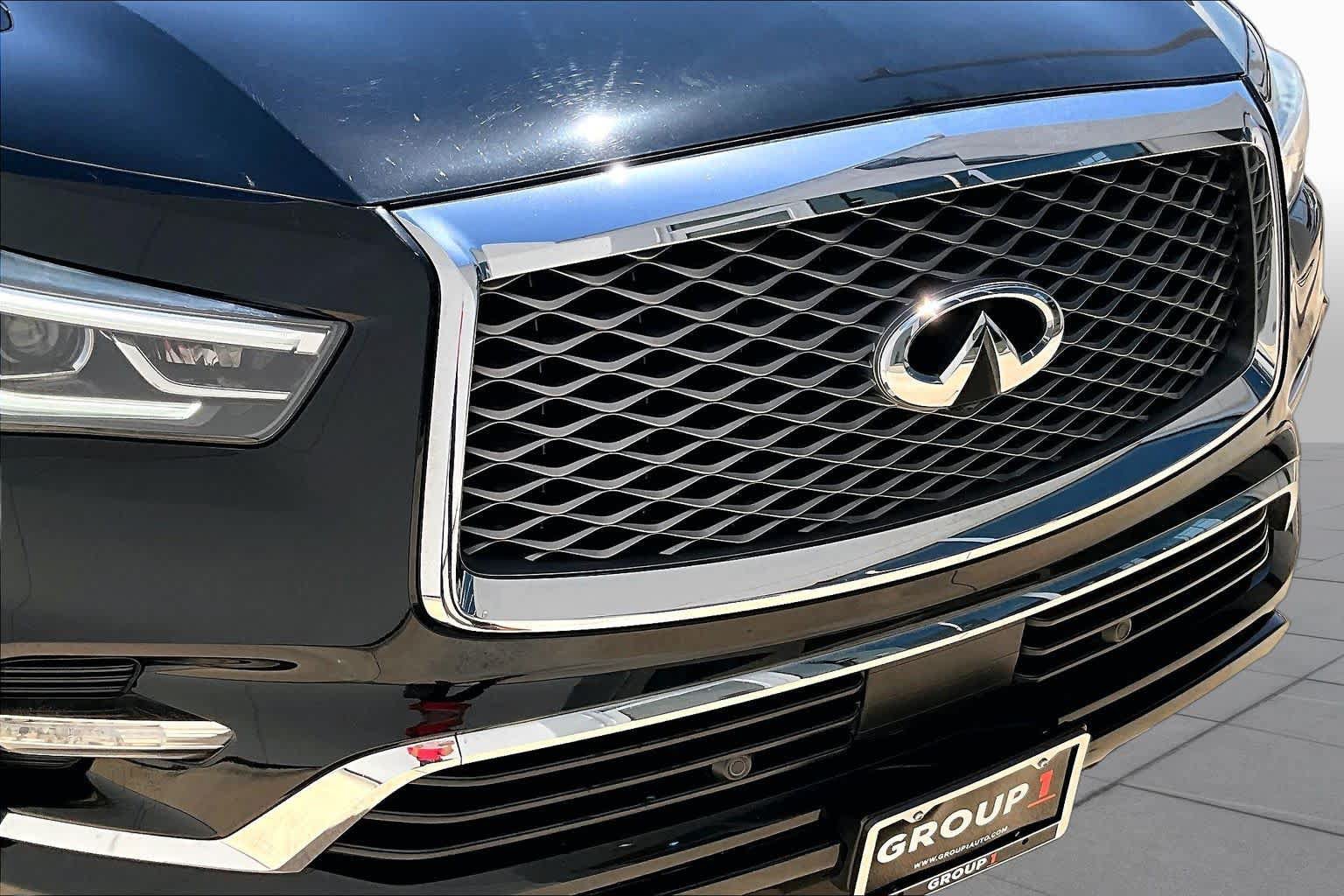 Used 2019 INFINITI QX80 Luxe w/ Proassist Package RWD image 30