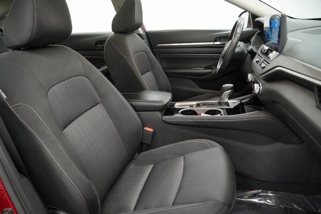 Used 2023 Nissan Altima 2.5 SV w/ SV Premium Package image 49