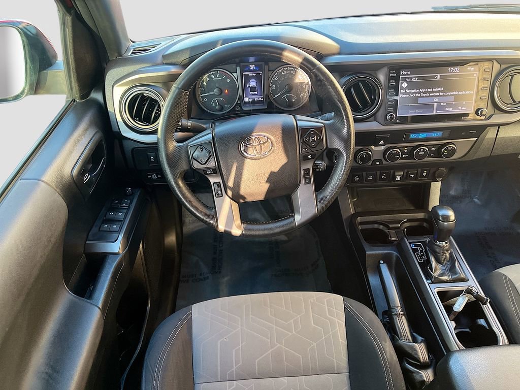 Used 2021 Toyota Tacoma TRD Sport w/ Technology Package image 20