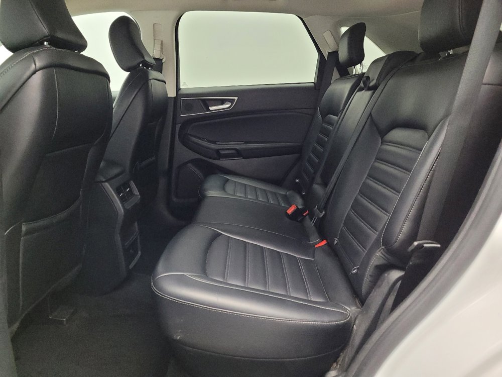 Used 2024 Ford Edge SEL image 18