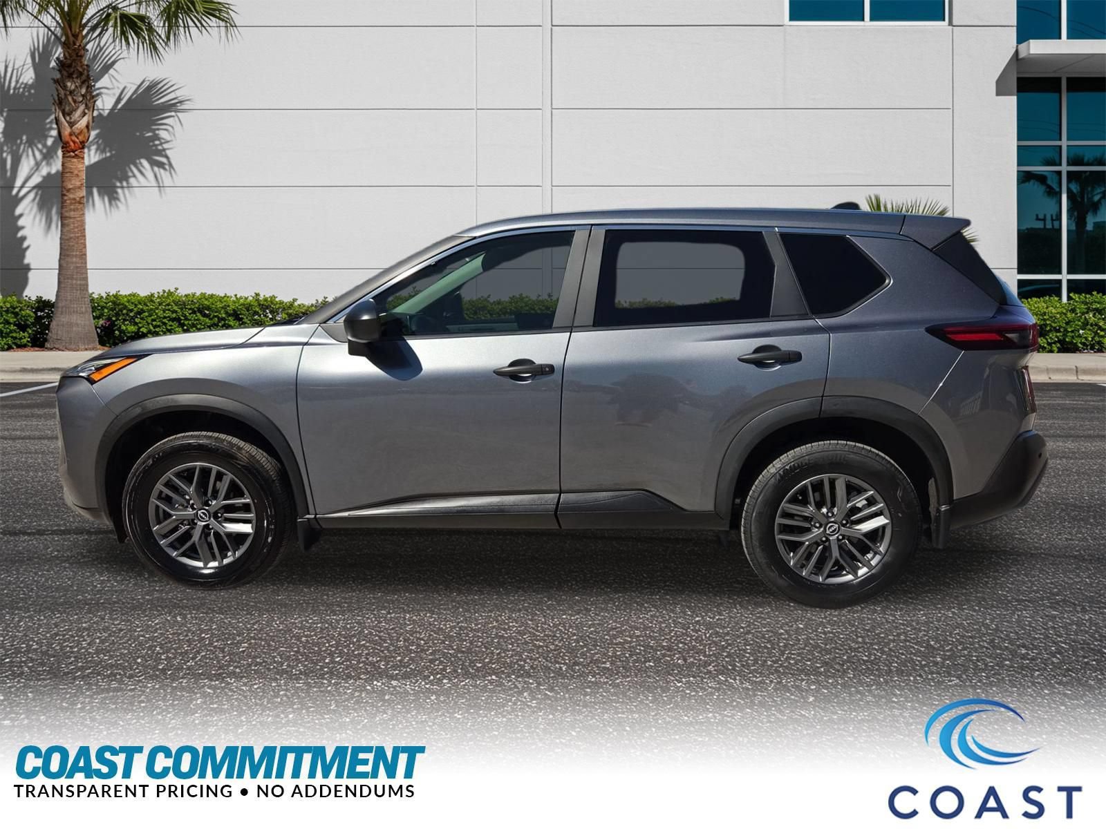 Used 2023 Nissan Rogue S FWD image 9