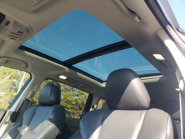 Used 2020 Subaru Ascent Limited w/ Technology Package image 16