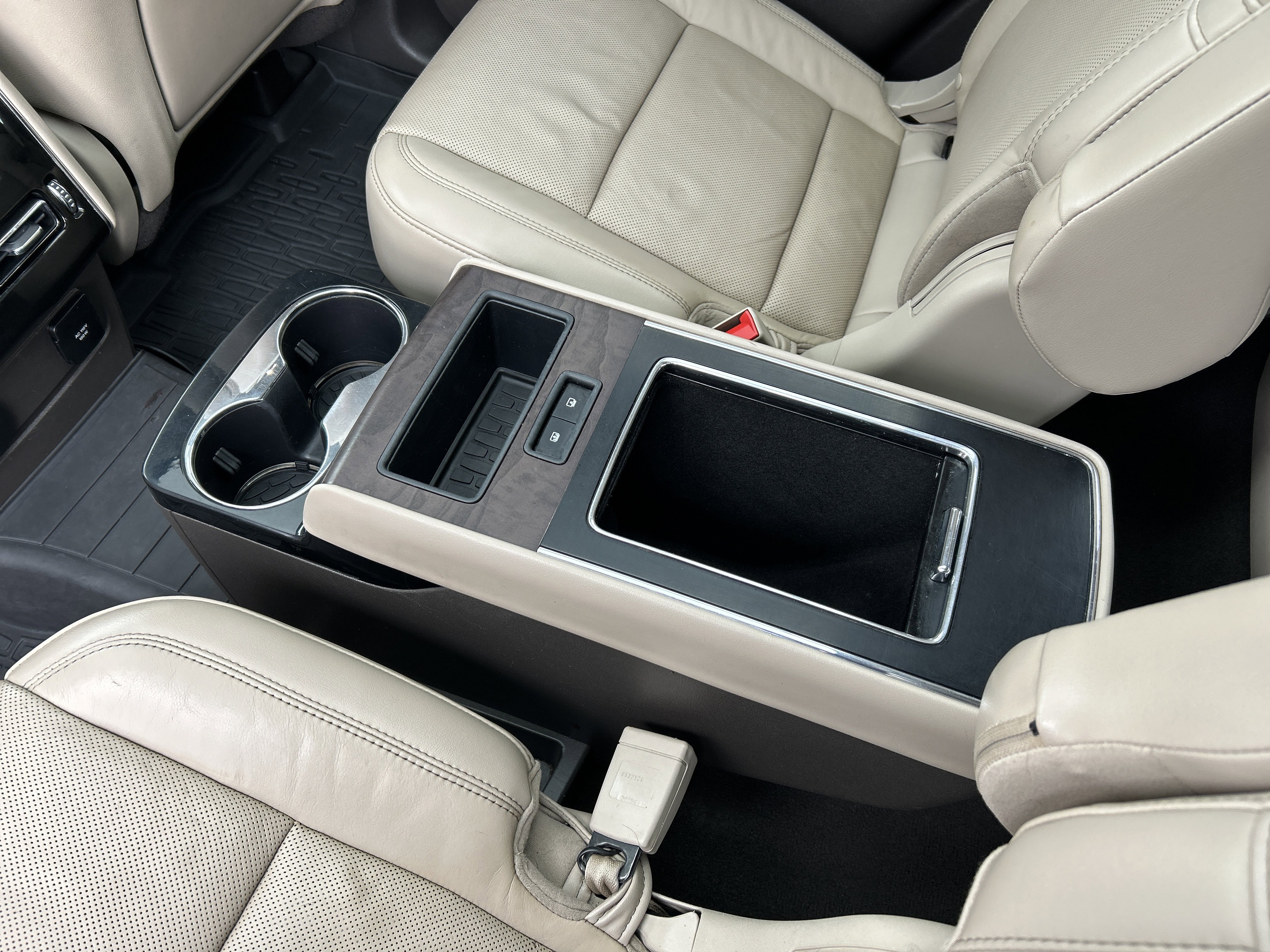 Used 2021 Lincoln Aviator Reserve w/ Equipment Group 201A image 14