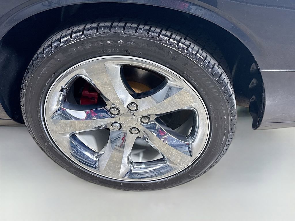 Used 2014 Dodge Challenger R/T w/ Sound Group II RWD image 29