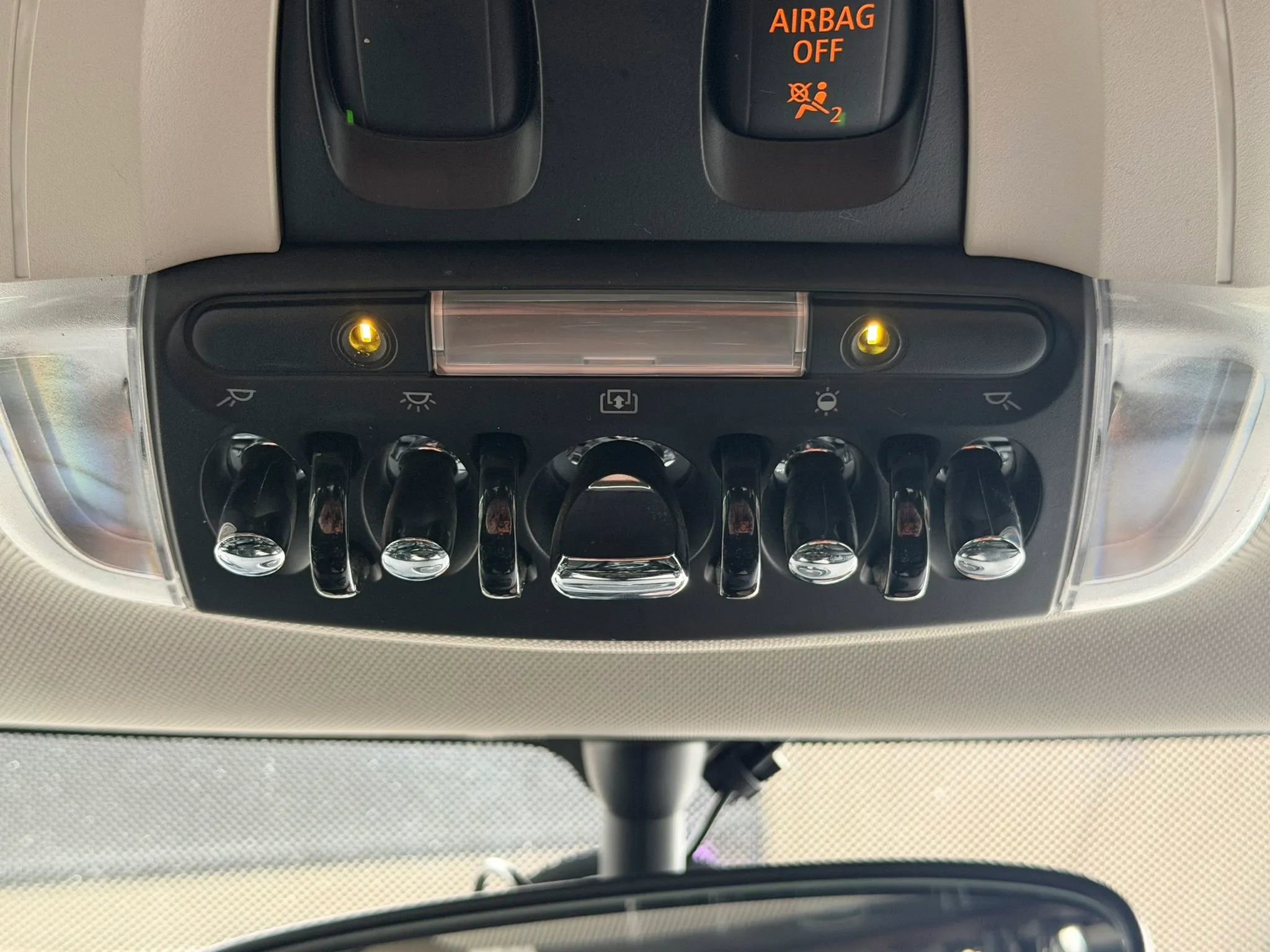 Used 2015 MINI Cooper S image 35