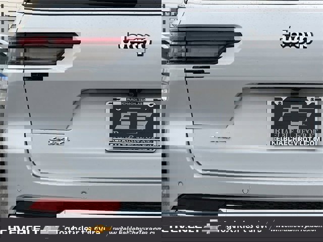 Used 2023 Jeep Grand Cherokee L Overland w/ Advanced Protech Group III image 6