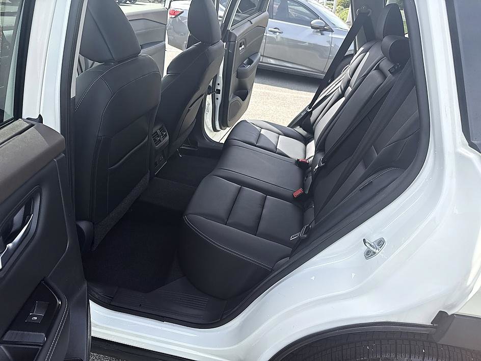 Certified 2022 Nissan Rogue SL w/ SL Premium Package image 22