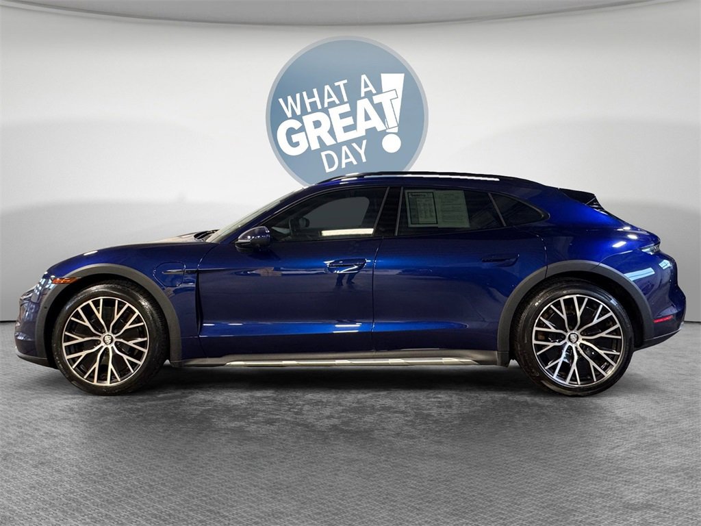 Used 2022 Porsche Taycan 4 Cross Turismo image 7