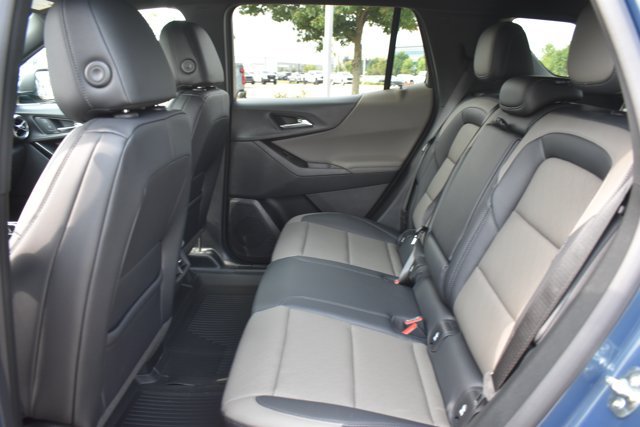 New 2027 Chevrolet Equinox LT w/ Convenience Package II FWD image 15