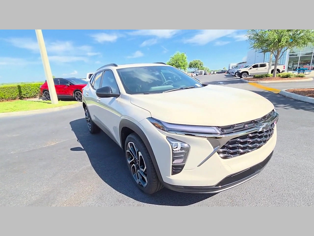 New 2026 Chevrolet Trax RS w/ Sunroof Package image 26