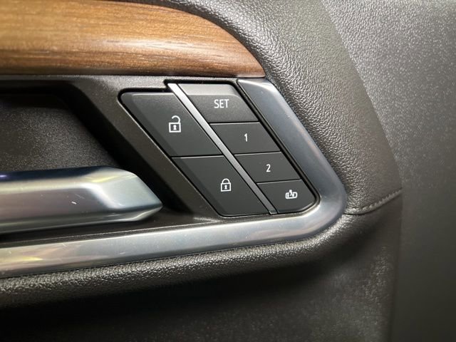 Used 2024 Chevrolet Silverado 3500 High Country w/ High Country Premium Package image 59