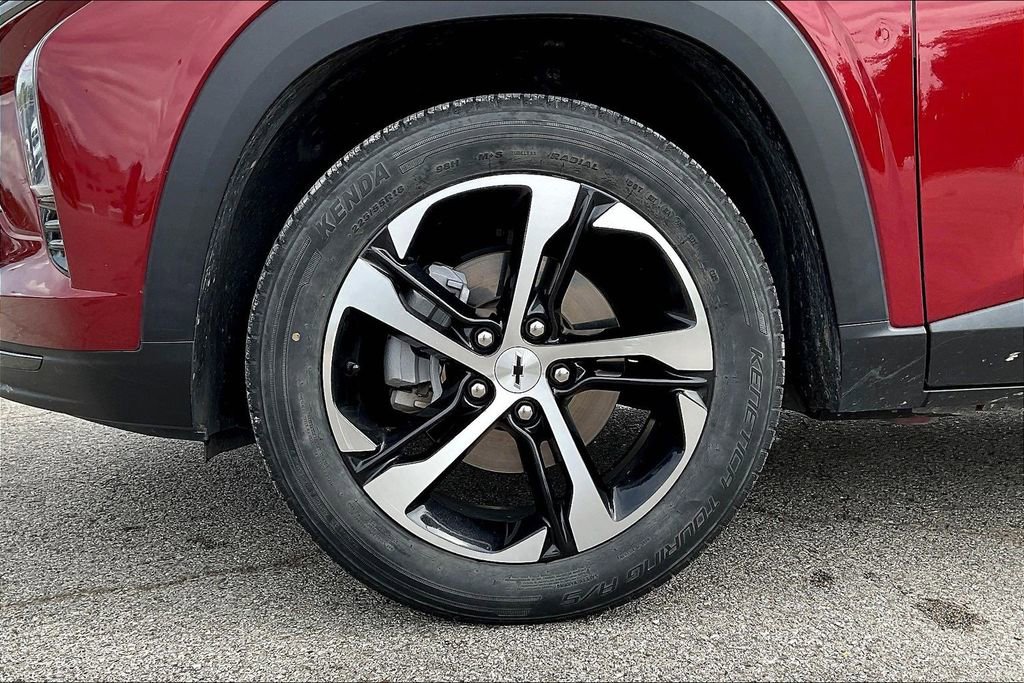 Used 2024 Chevrolet Trax RS FWD image 8