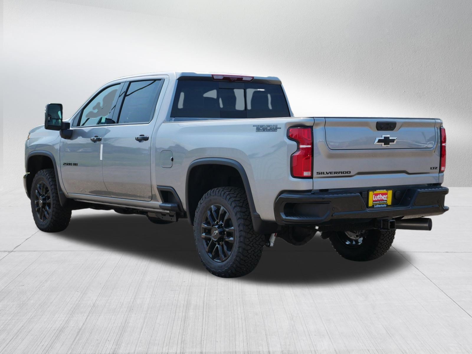 New 2026 Chevrolet Silverado 2500 LTZ w/ LTZ Plus Package AWD/4WD image 3