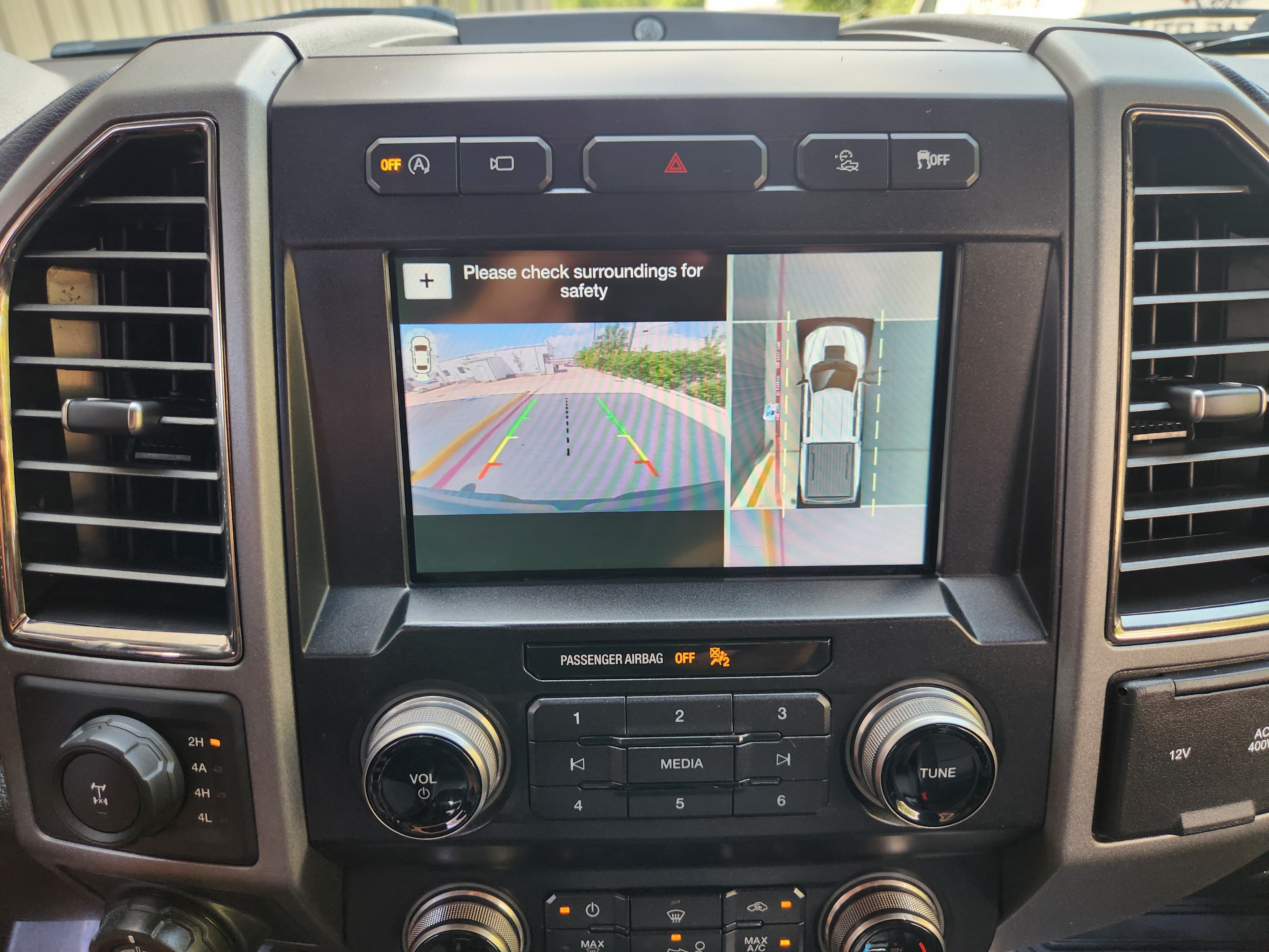 Used 2019 Ford F150 Raptor w/ Equipment Group 802A Luxury AWD/4WD image 12