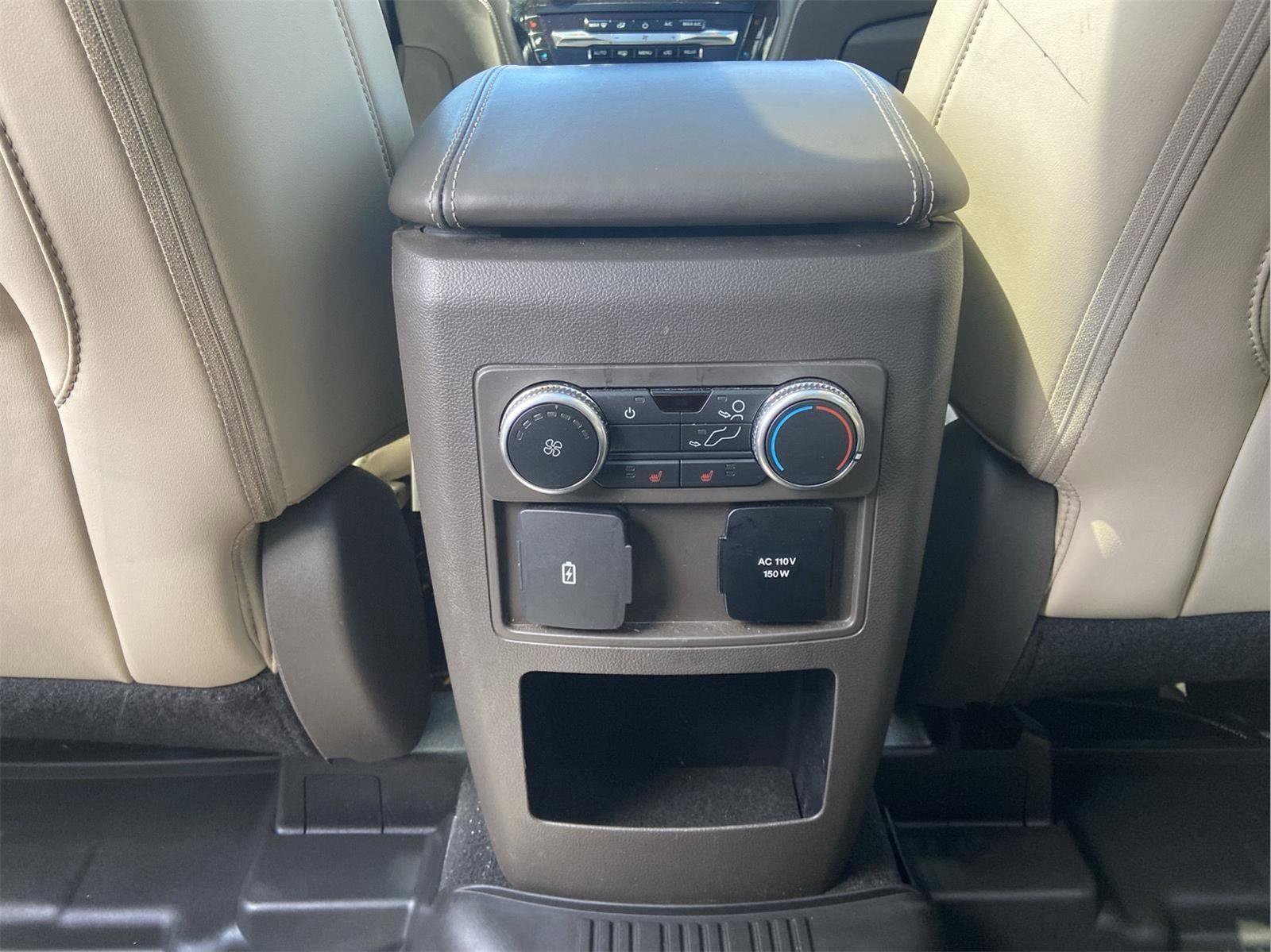 Used 2021 Ford Explorer Platinum w/ Equipment Group 601A AWD/4WD image 13