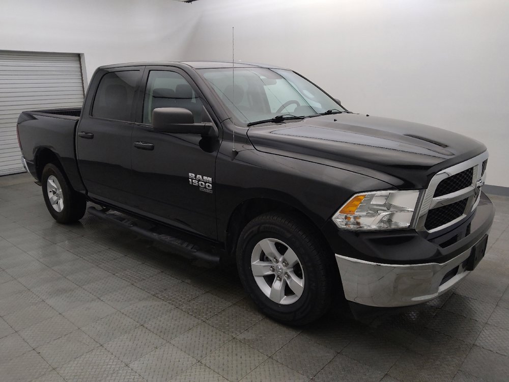Used 2021 RAM 1500 Classic SLT RWD image 11