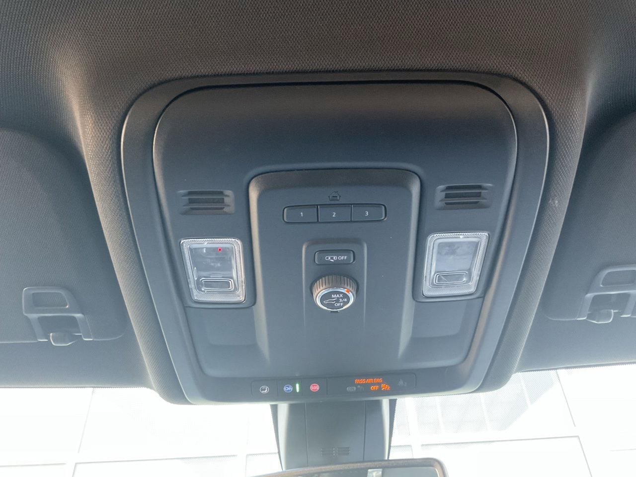 Used 2021 Chevrolet Tahoe Z71 AWD/4WD image 21