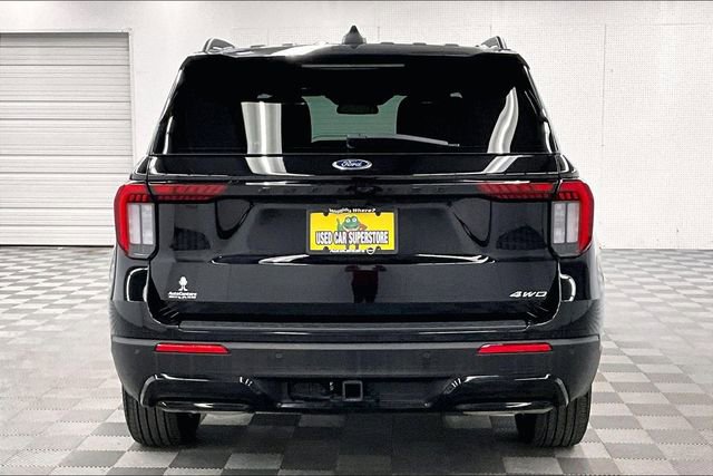 Used 2025 Ford Explorer ST-Line image 5