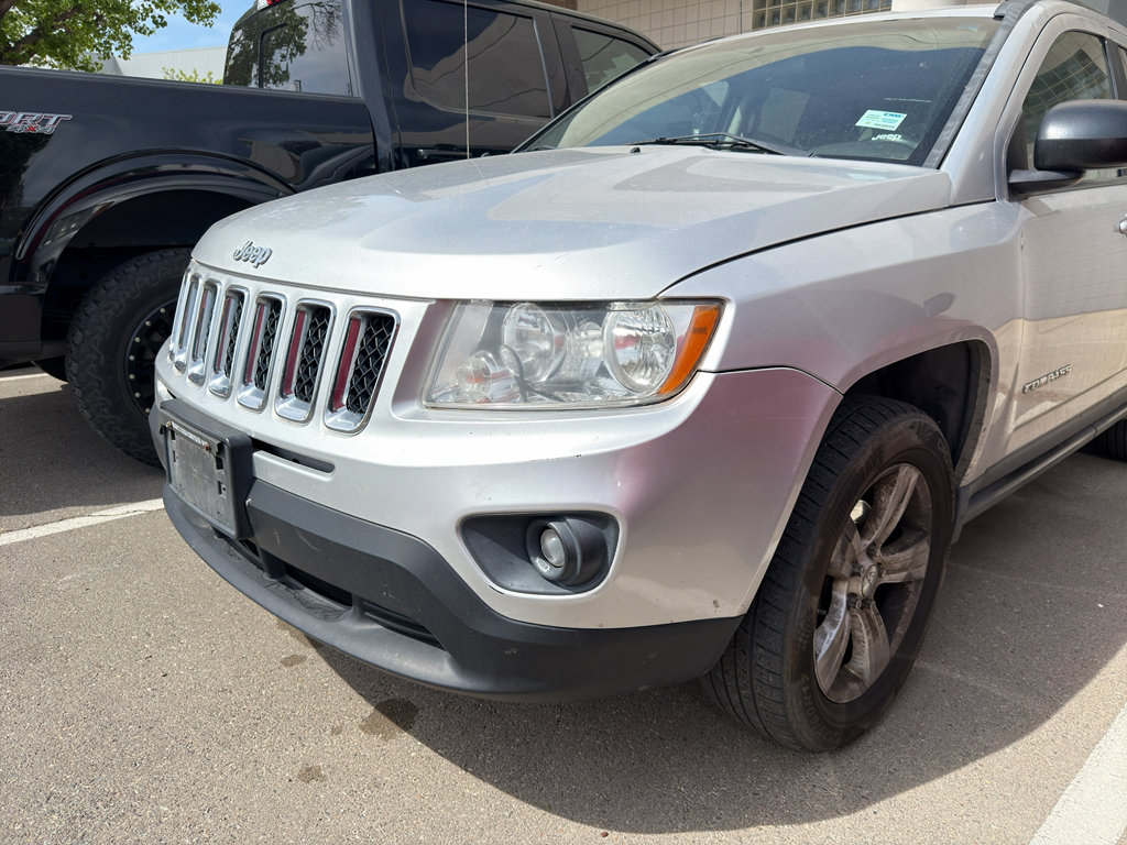 Used 2012 Jeep Compass Sport AWD/4WD image 12
