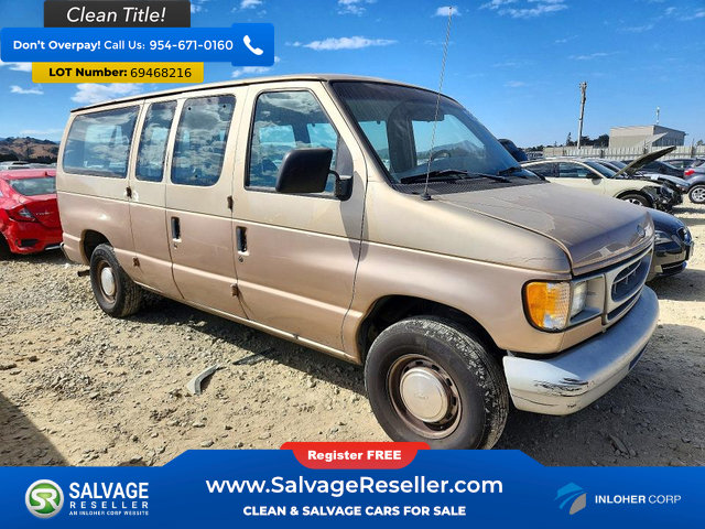 Used 1998 Ford E-150 and Econoline 150 Club Wagon RWD image 5