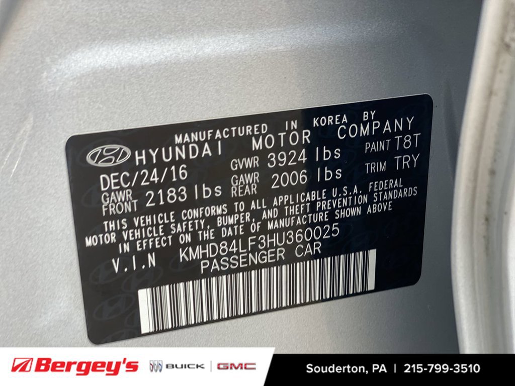 Used 2017 Hyundai Elantra Value Edition FWD image 38