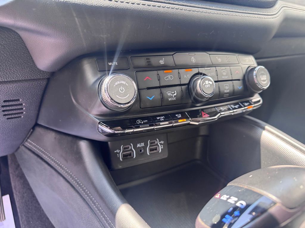 Used 2022 Dodge Durango GT AWD/4WD image 21