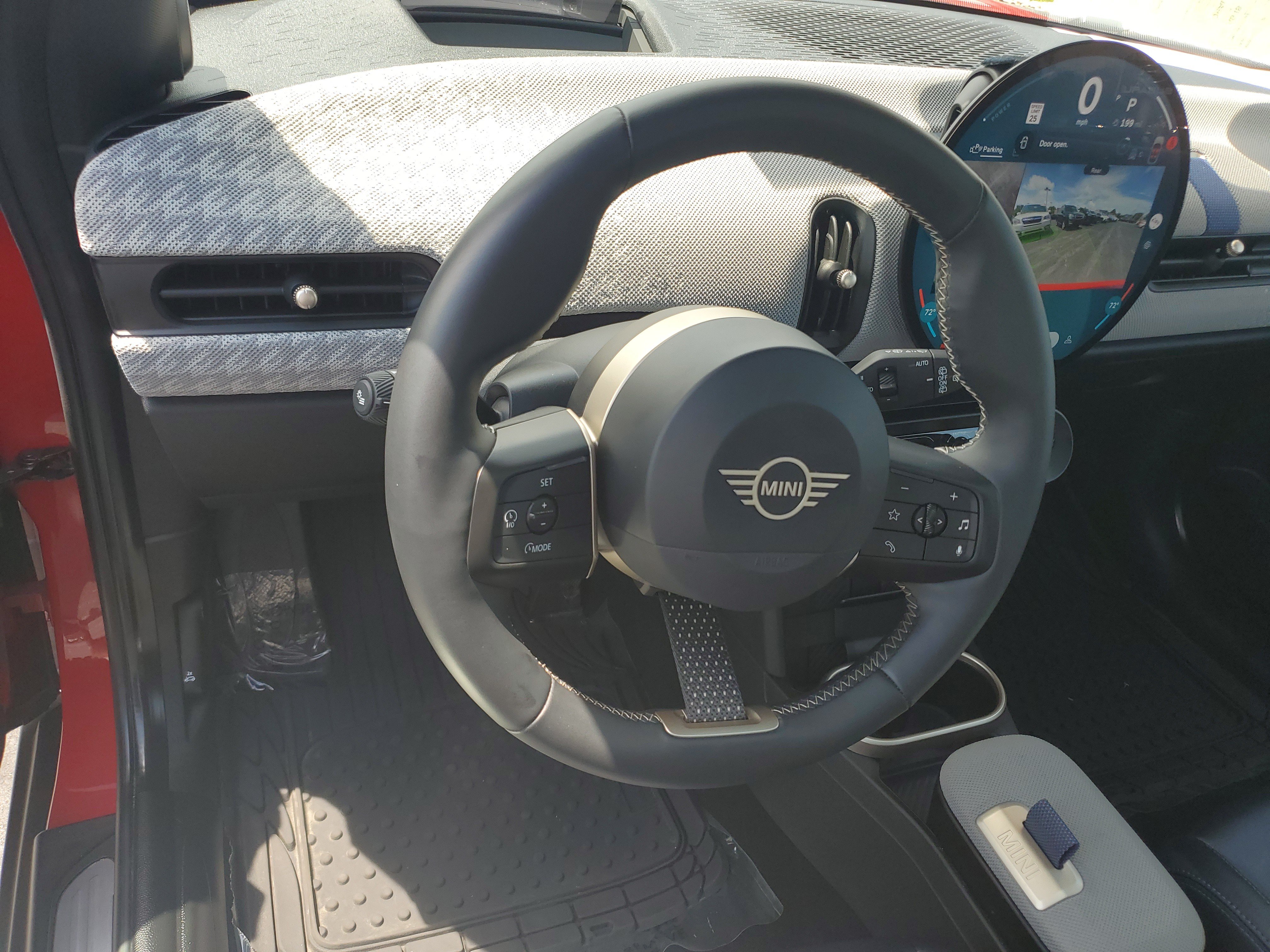 Used 2025 MINI Cooper S FWD image 9