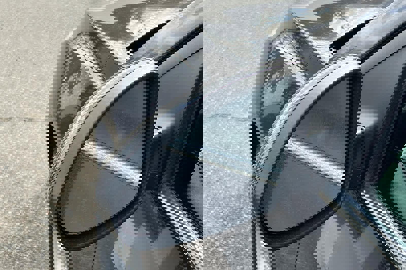 Used 2015 Chevrolet Cruze LT w/ Technology Package image 20