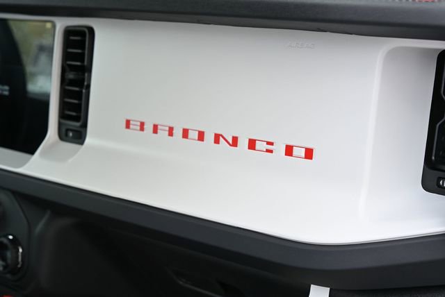 Used 2025 Ford Bronco Stroppe Edition image 32
