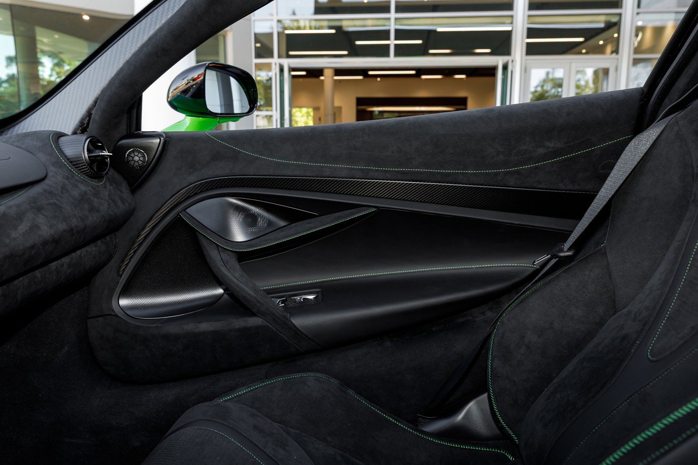 Used 2024 McLaren 750S image 47