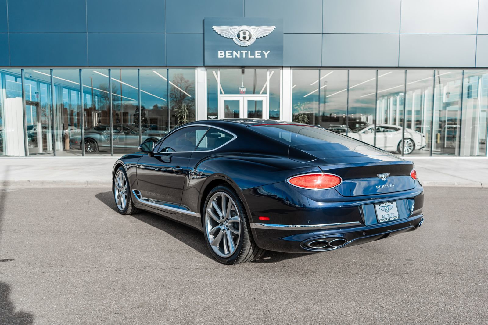 Used 2022 Bentley Continental GT image 8