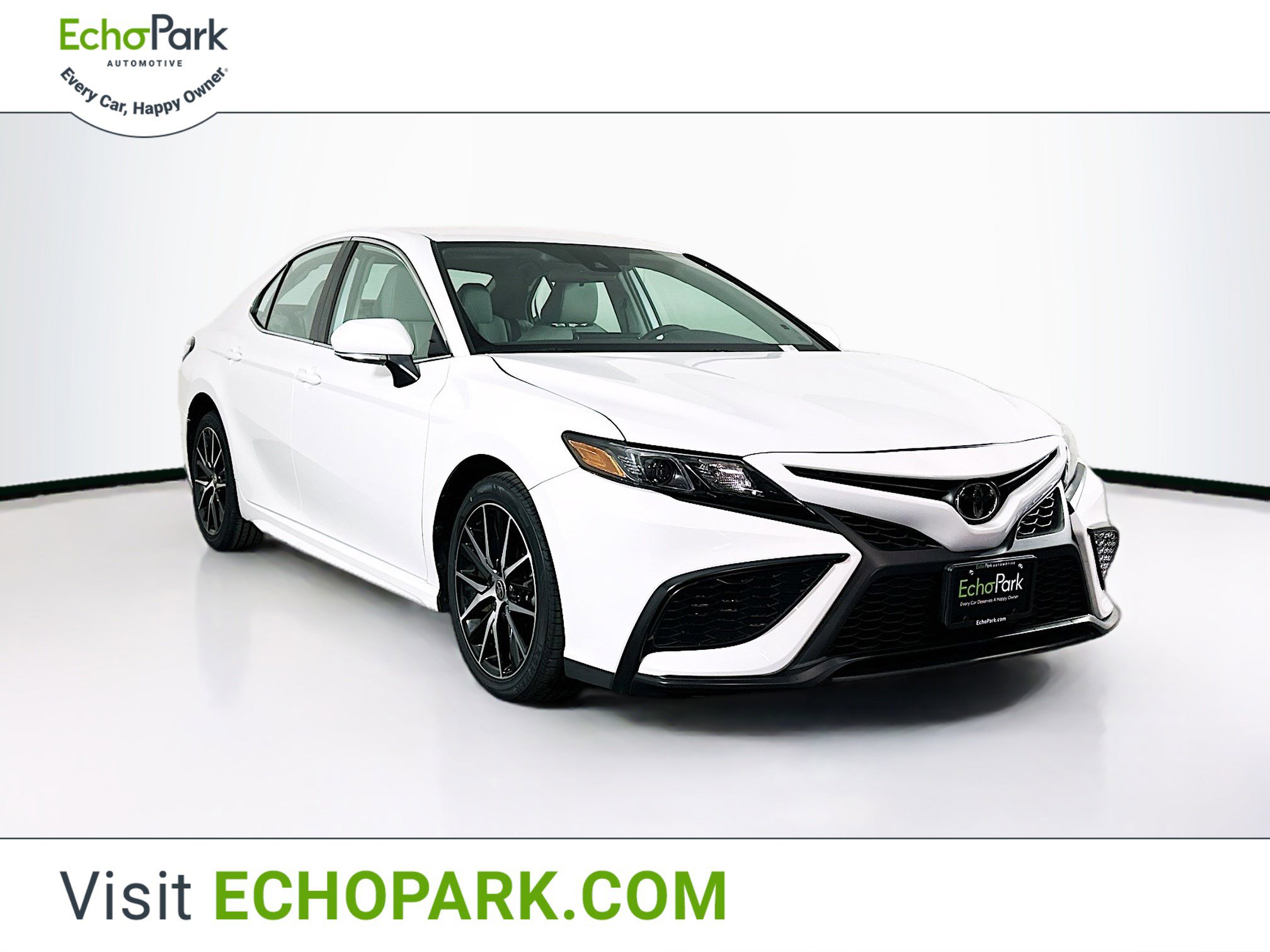 Used 2024 Toyota Camry SE