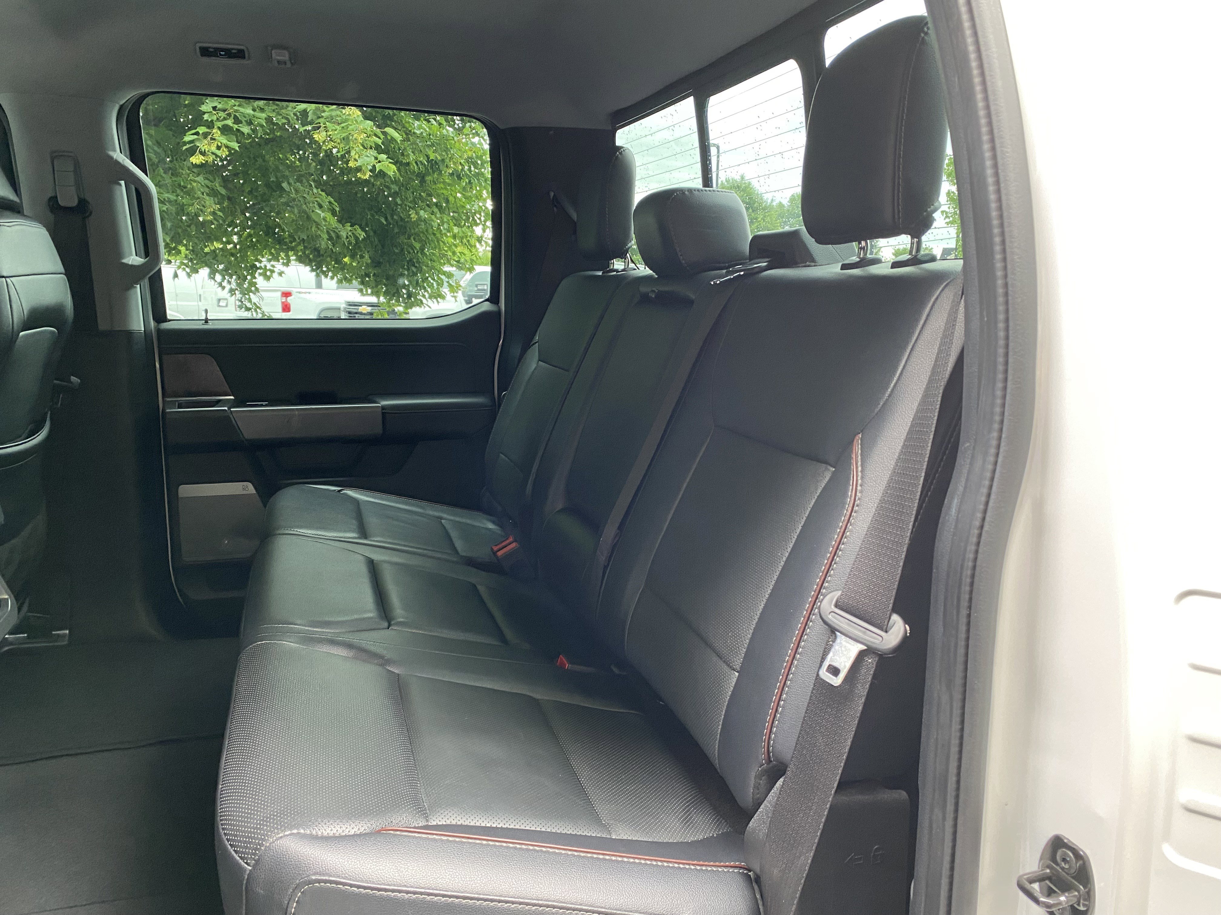 Used 2023 Ford F350 Lariat w/ Chrome Package AWD/4WD image 37