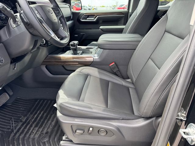 Certified 2025 Chevrolet Silverado 1500 LT Trail Boss w/ Convenience Package II AWD/4WD image 16