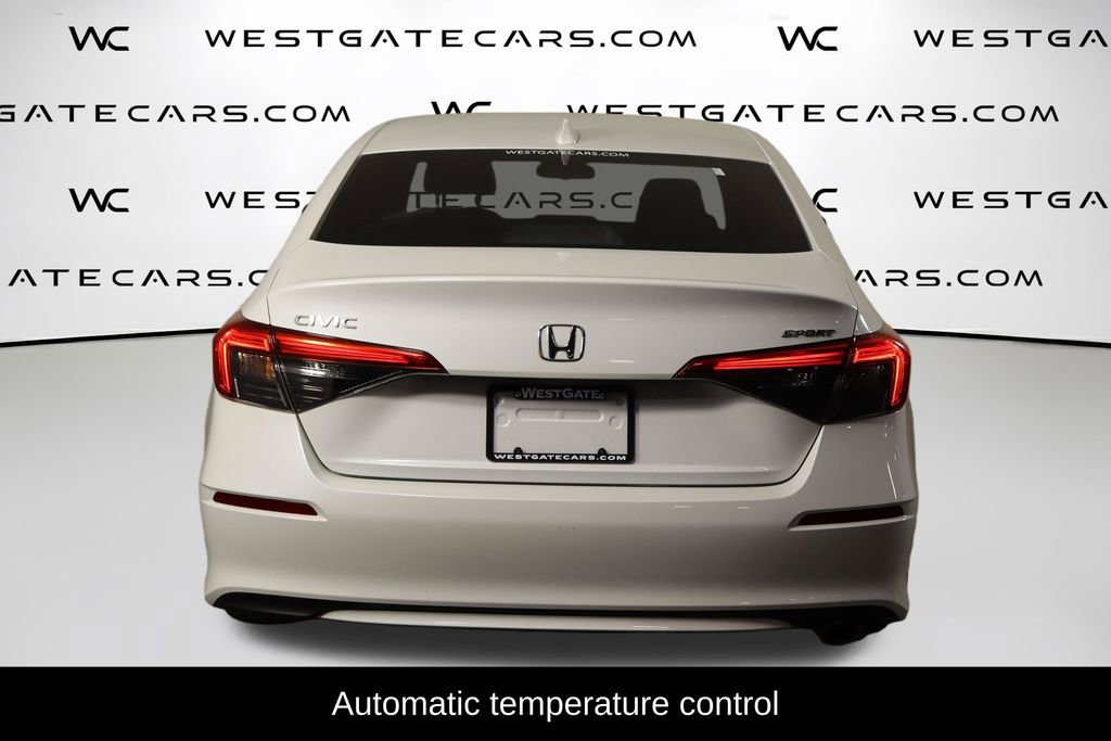 Used 2022 Honda Civic Sport image 4