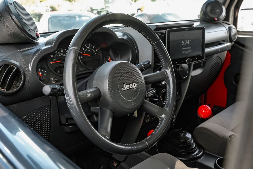 Used 2008 Jeep Wrangler X image 17