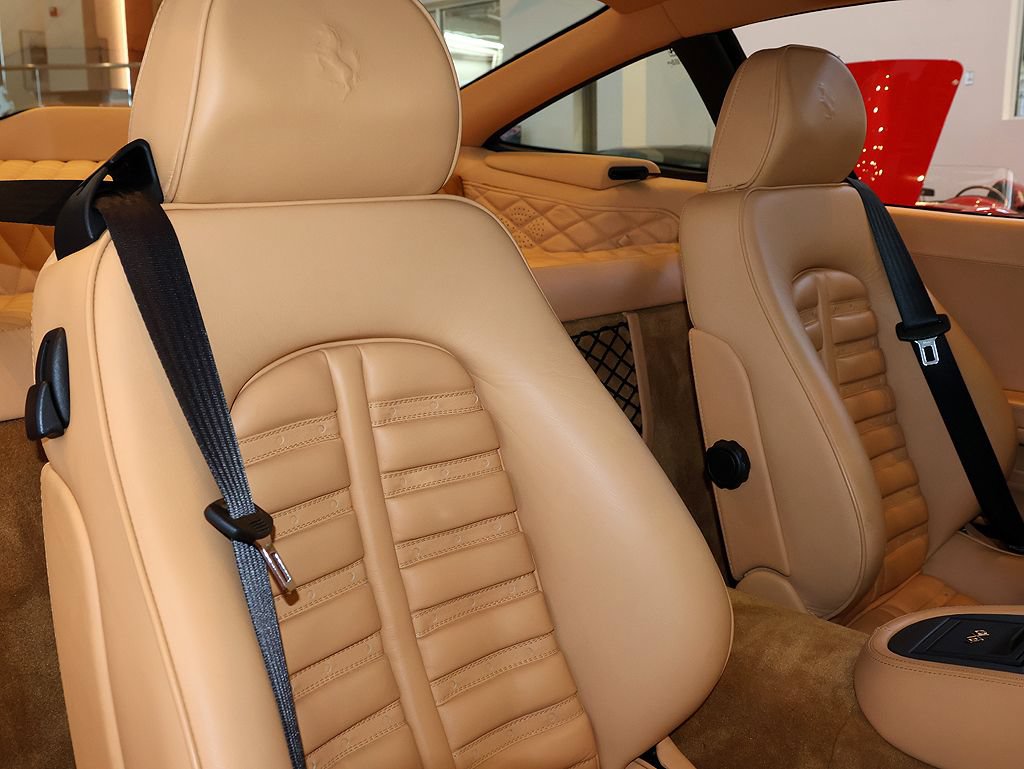 Used 2001 Ferrari 550 Maranello Coupe RWD image 44