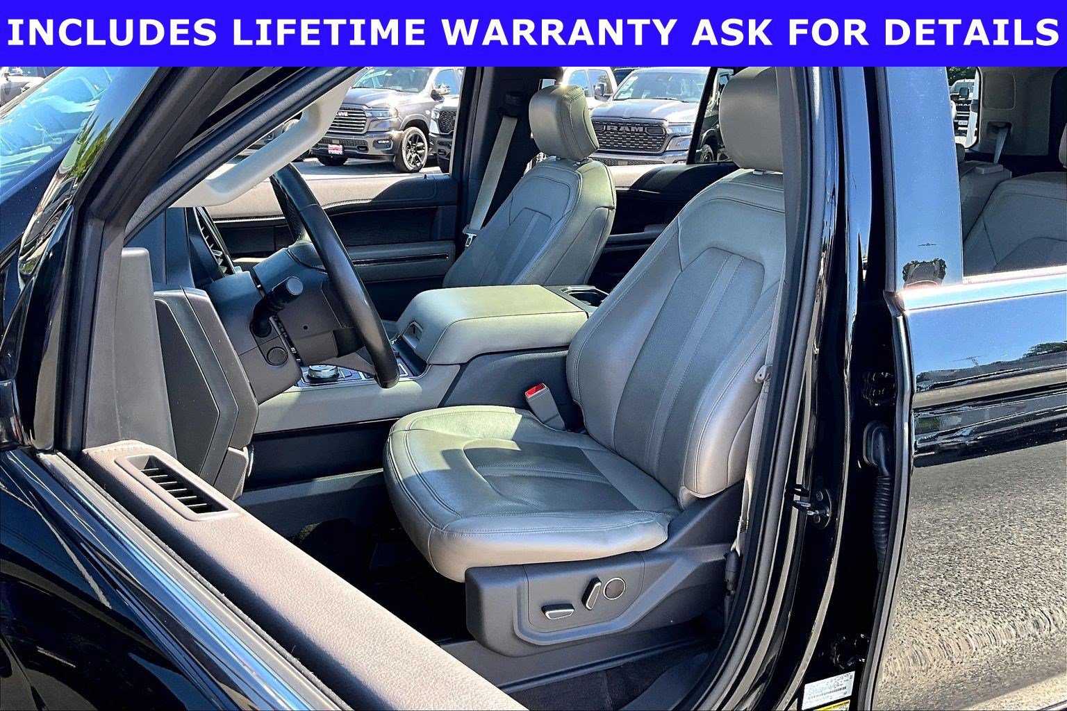 Used 2018 Ford Expedition Limited w/ Equipment Group 301A AWD/4WD image 21