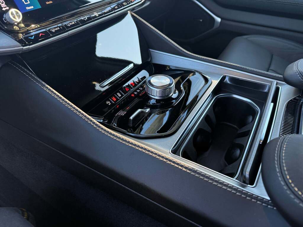 New 2026 Jeep Grand Wagoneer L Limited image 23