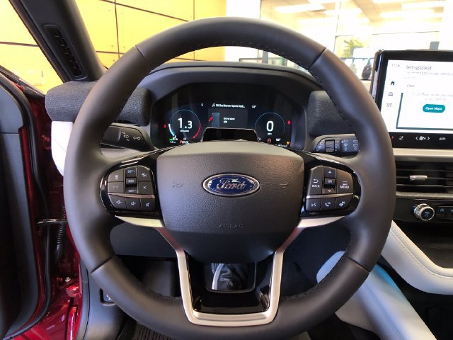 New 2027 Ford Explorer Platinum w/ LUX Leather Package AWD/4WD image 13