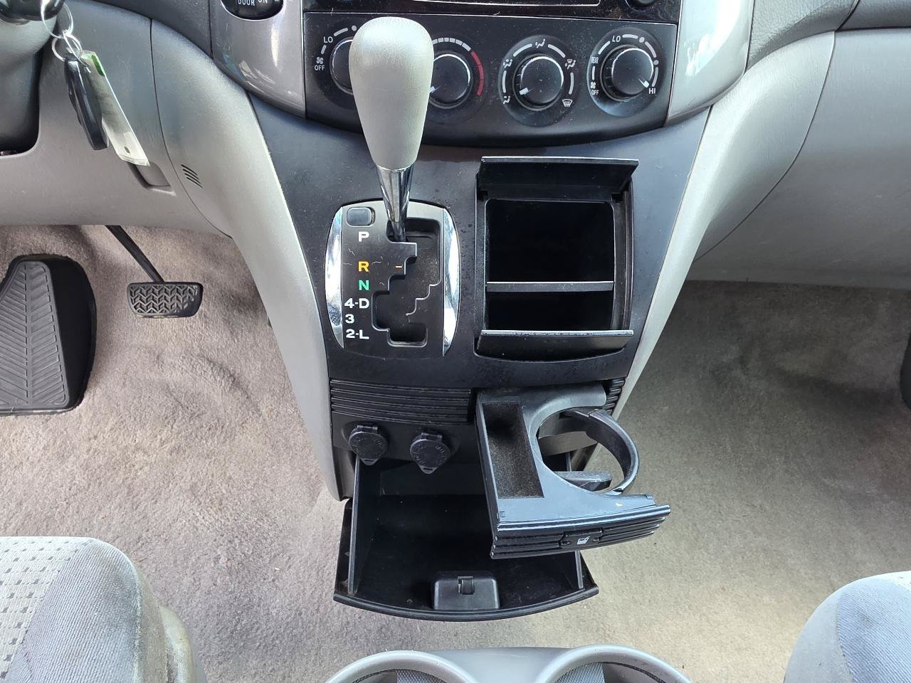 Used 2006 Toyota Sienna LE FWD image 18