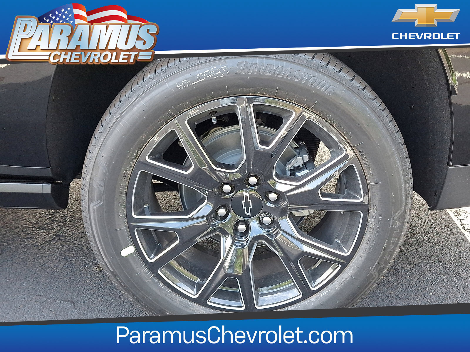 New 2026 Chevrolet Suburban High Country AWD/4WD image 5