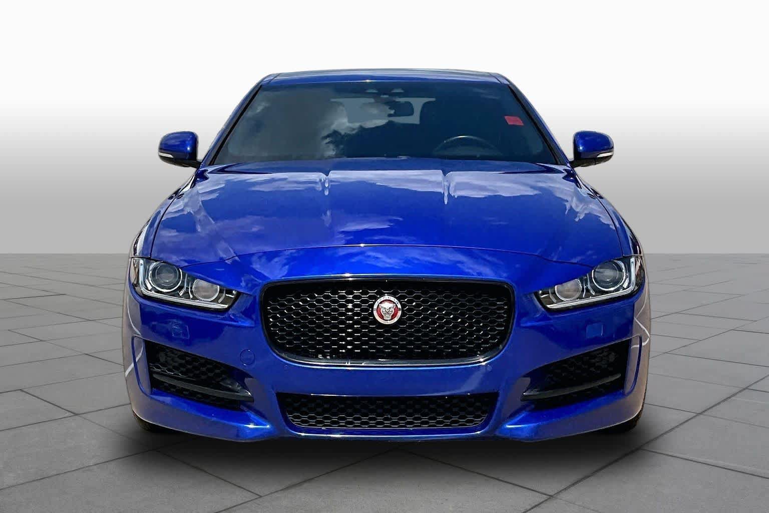 Used 2017 Jaguar XE R-Sport RWD image 4